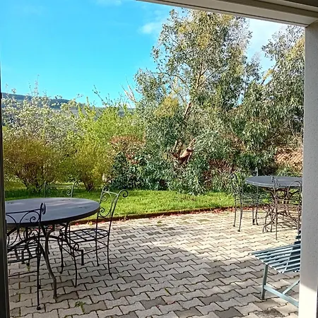 La Briassonne Pour 8 Personnes * La Valla-en-Gier